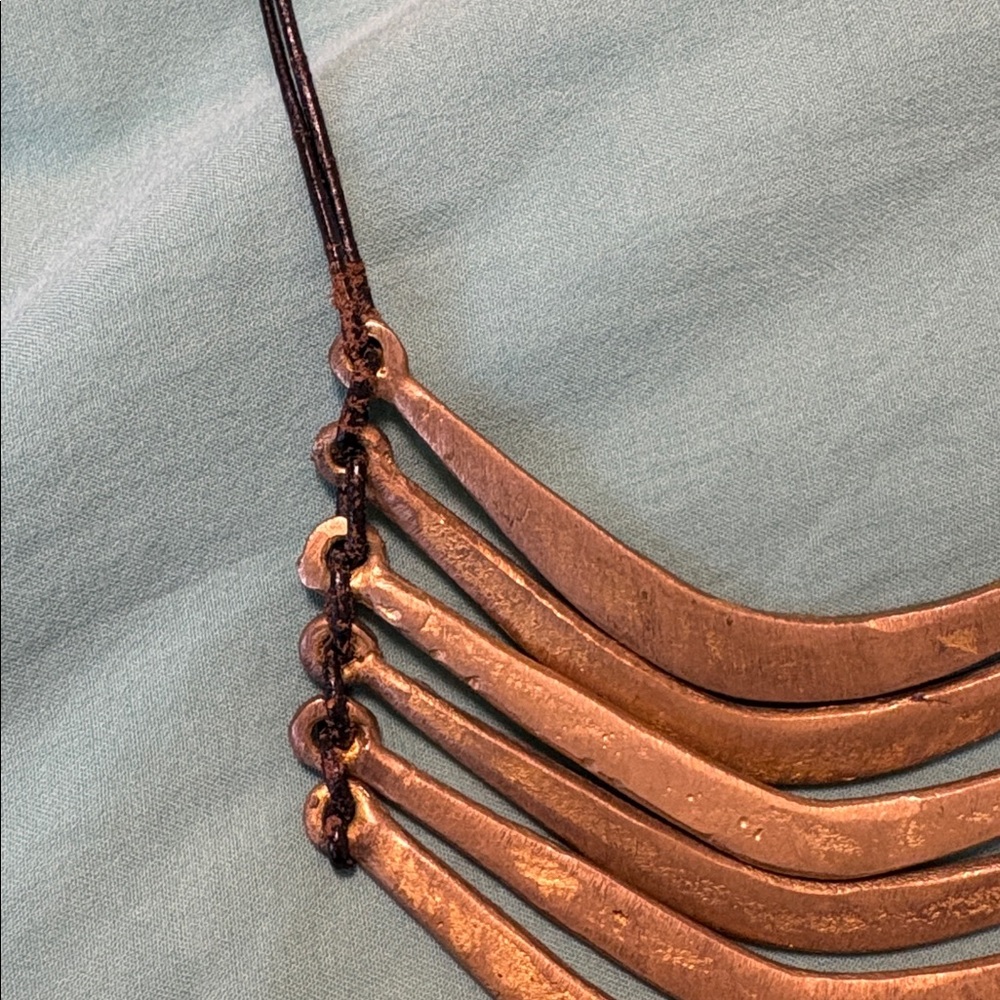 Osei Duro Ribs Necklace - Picture 5 of 5